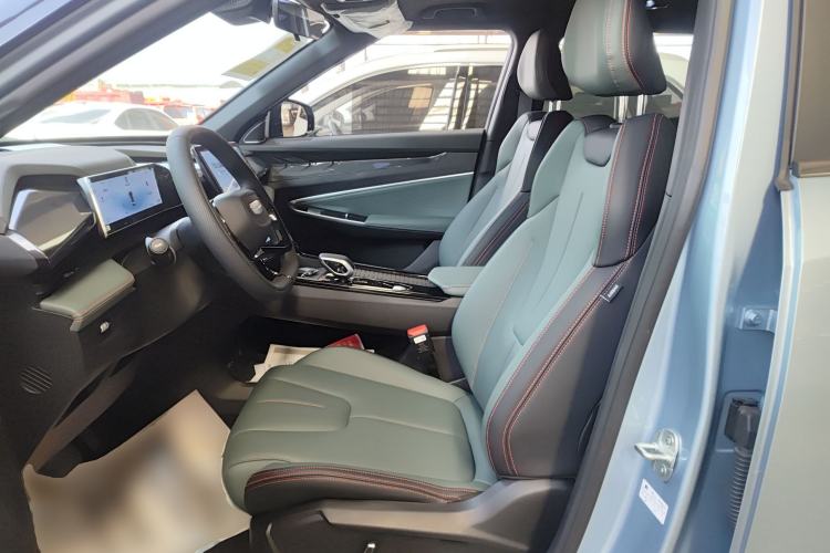 Used Geely Auto Emgrand X7 Sport 2024 1.5TD Smart Connect+ Left Front Seat