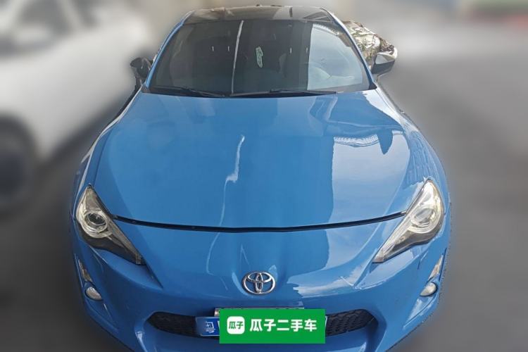 Used Toyota 86 2014 2.0L Manual Luxury Version