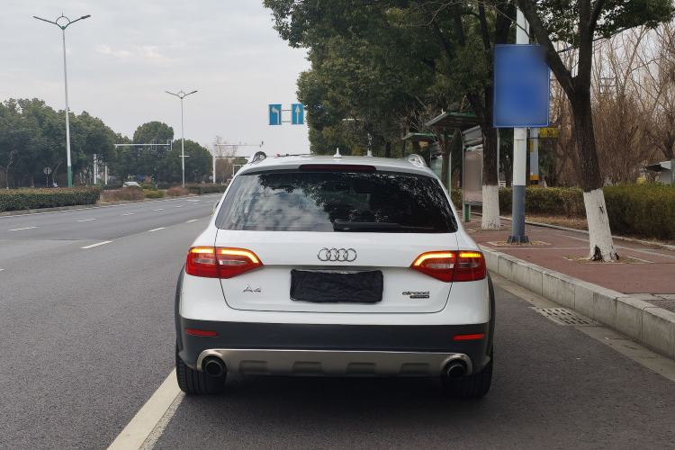 Used Audi A4 2014 40 TFSI allroad quattro plus version