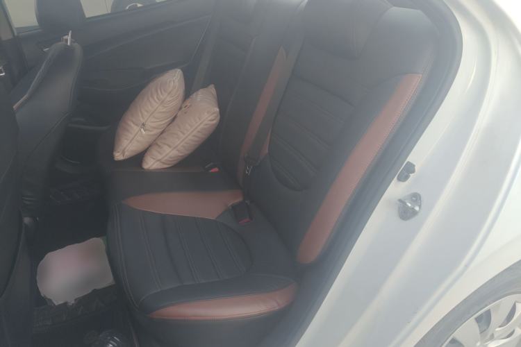 Used Hyundai Verna (older generation) 2017 1.4L Manual Refreshed Version China V Standard
