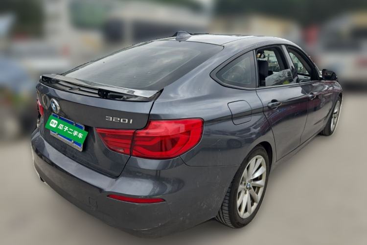 Used BMW 3 Series GT 2019 320i Sport Edition Rear Right 45 Deg