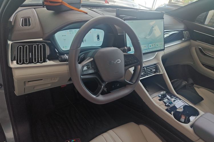 Used BYD Song PLUS New Energy 2025 DM-i Smart Drive 112KM Prestige Model
