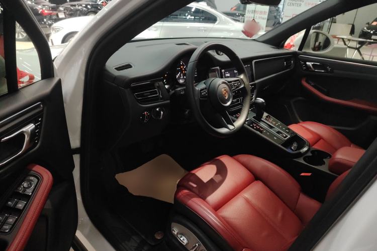 Used Porsche Macan 2024 Macan 2.0T
