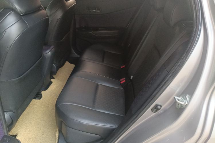 Used Toyota IZOA 2018 2.0L Yichi Version China VI Standard Left Rear Seat