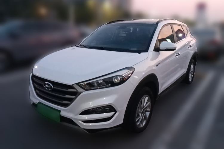 Used Hyundai Tucson 2018 1.6T Dual-Clutch Two-Wheel Drive 15th Anniversary Special Edition Guazi used car, China used car export, Used car for sale, Used cars, Cheapest cars for sale