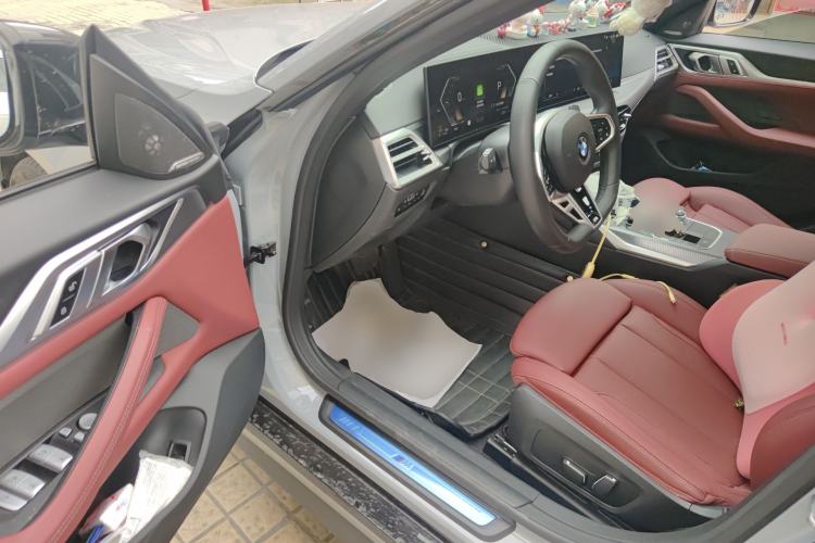 Used BMW 4 Series 2024 430i M Sport Night Edition Driver Seat