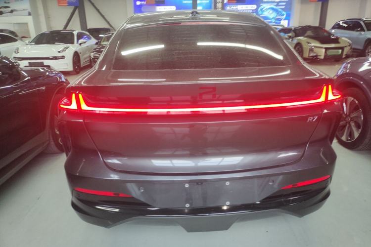 Used Rising R7 2023 Rear-Drive Screen King Pro Edition
