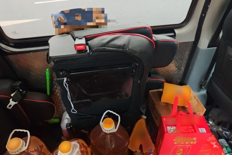 Used SAIC MAXUS Xintu V80 2021 2.0T Manual Classic Aoyuntong Long Wheelbase Mid-Roof 6/7/8/9-Seater
