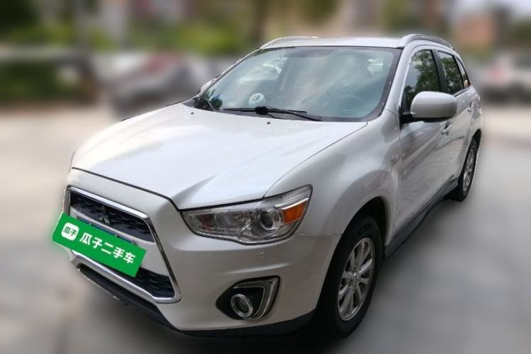 Used Mitsubishi ASX 2013 2.0L CVT Two-Wheel Drive Elite Edition Guazi used car, China used car export, Used car for sale, Used cars, Cheapest cars for sale