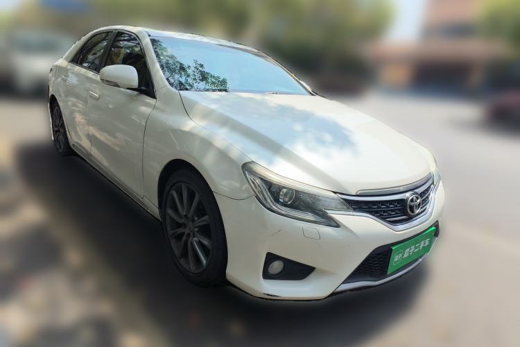 Used Toyota Reiz 2013 2.5V Shangrui Edition Front Right 45 Deg