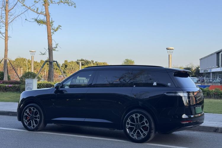 Used Lynk & Co 900 2025 1.5T Ultra
