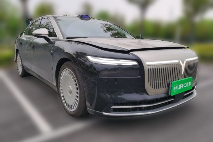 Used VOYAH Lantu Chiguang L 2026 Four-Wheel-Drive Ultra Front Right 45 Deg