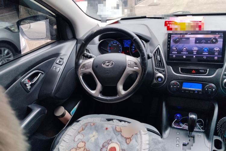 Used Hyundai ix35 2012 2.0L Automatic Two-Wheel Drive Elite Edition GLS
