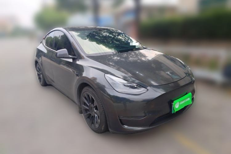 Used Tesla Model Y 2021 Long-Range All-Wheel-Drive Version
