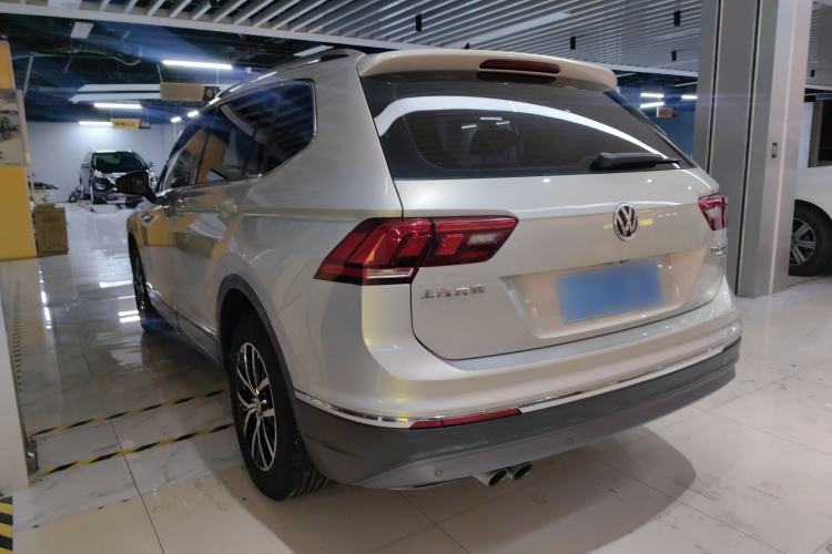 Used Volkswagen Tiguan L 2017 330TSI Automatic Two-Wheel Drive Comfort Edition