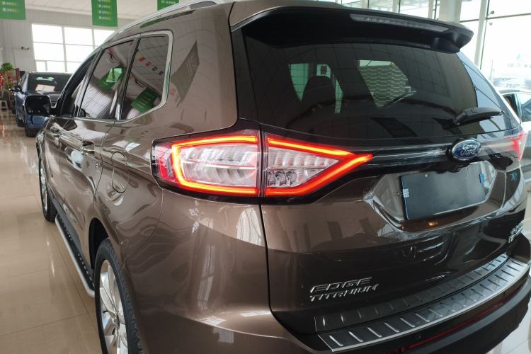 Used Ford Edge 2016 EcoBoost 245 Four-Wheel Drive Titanium 7-Seater
