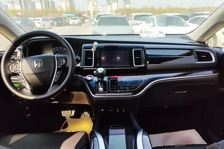 Used Honda Elysion 2019 2.0L Hybrid Luxury Edition