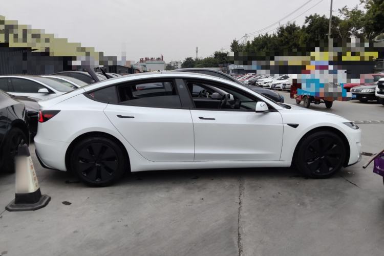 Used Tesla Model 3 2025 Rear-Wheel-Drive Version