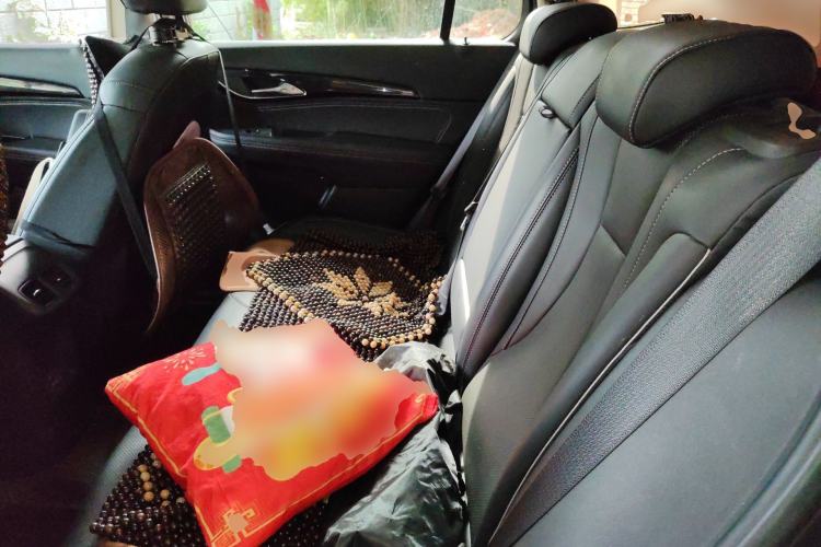 Used Buick Envision 2022 Encore Plus 652T Five-Seat All-Wheel-Drive Luxury Model Left Rear Seat