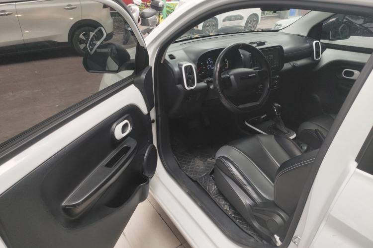 Used Roewe Clever 2022 311km QiQi BoBo Edition Driver Seat