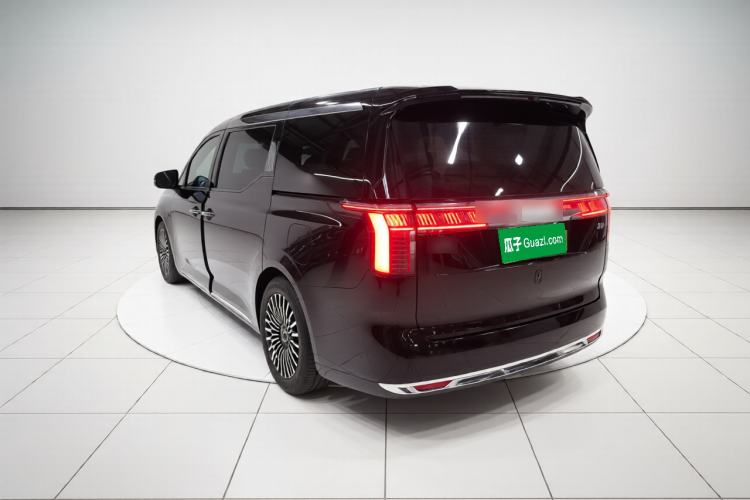 Used Zeekr 009 2024 7-Seater Walk-Through Version Four-Wheel Drive 108 kWh
