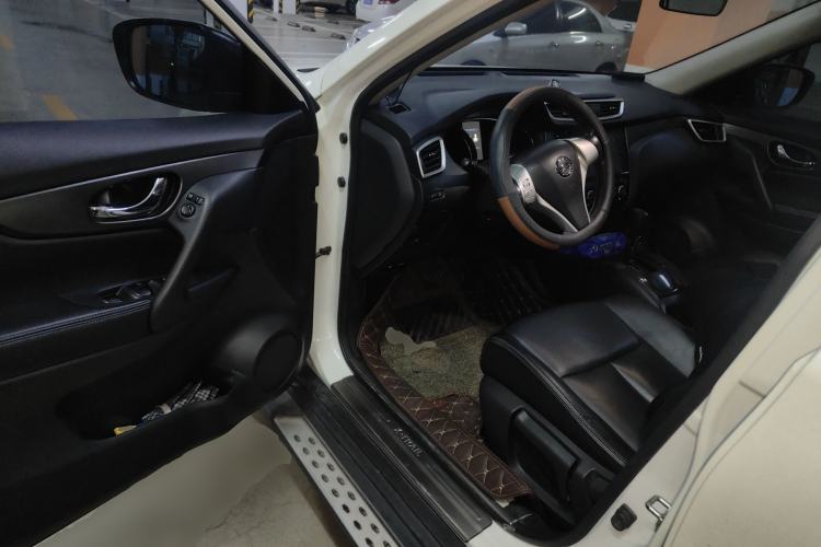 Used Nissan X-Trail 2014 2.0L CVT Comfort Edition 2WD