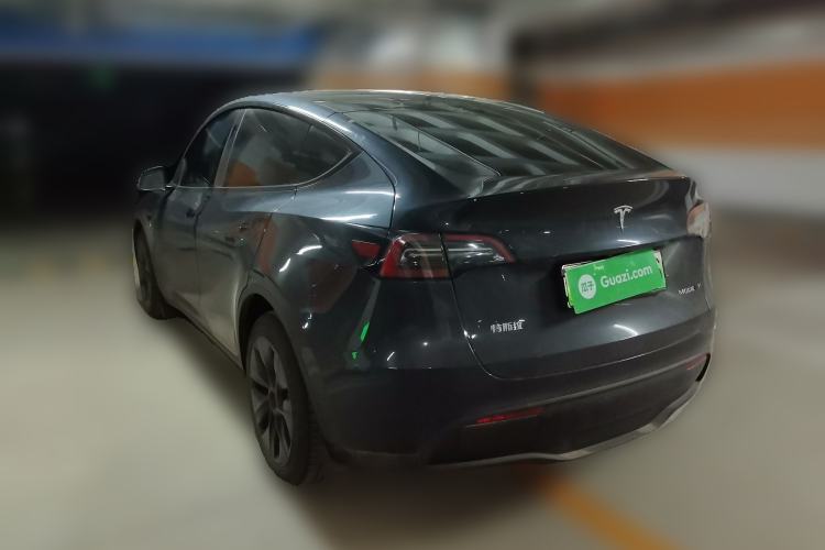 Used Tesla Model Y 2024 Long-Range All-Wheel-Drive Version
