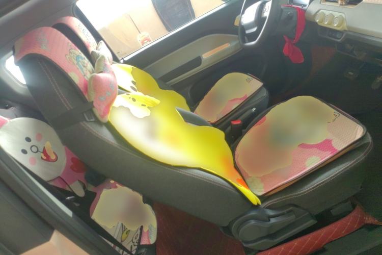 Used Chery QQ Ice Cream 2022 170km Sundae Phosphate Lithium-Ion Right Front Seat