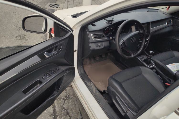 Used Bestune B30 2016 1.6L Manual Premium Edition
