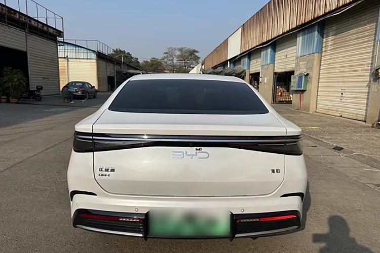 Used BYD Seal 2023 DM-i 1.5L 121km Prestige Model