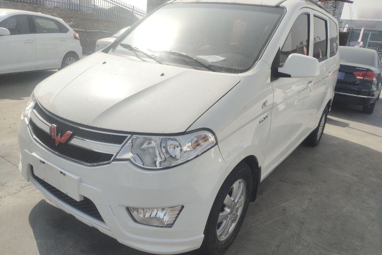 Used Wuling Hongguang 2014 1.5L S Standard Version