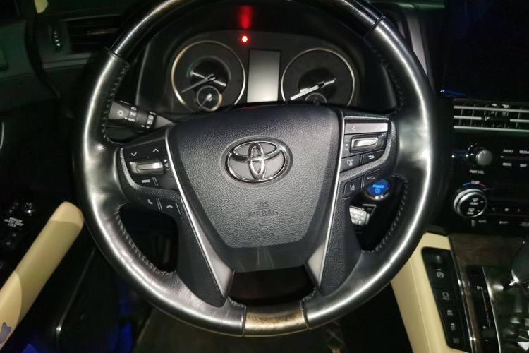 Used Toyota Vellfire 2019 Dual-Engine 2.5L HV Luxury Edition Steering Wheel