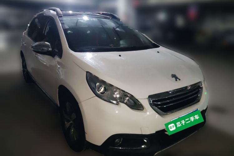 Used Peugeot 2008 2014 1.6L Automatic Navigation Edition Front Right 45 Deg