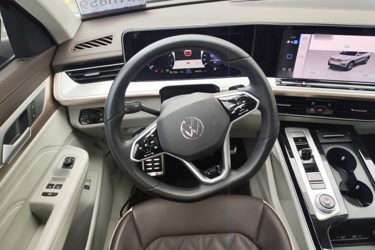 Used Volkswagen Tavendor 2023 380TSI Four-Wheel Drive R-Line Cruise Edition Steering Wheel