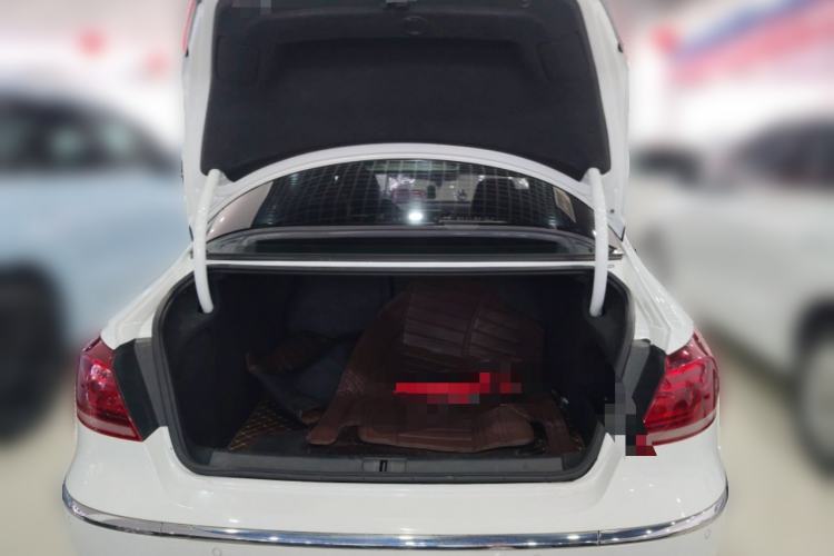Used Volkswagen FAW-Volkswagen CC 2015 1.8TSI Prestige Model Trunk