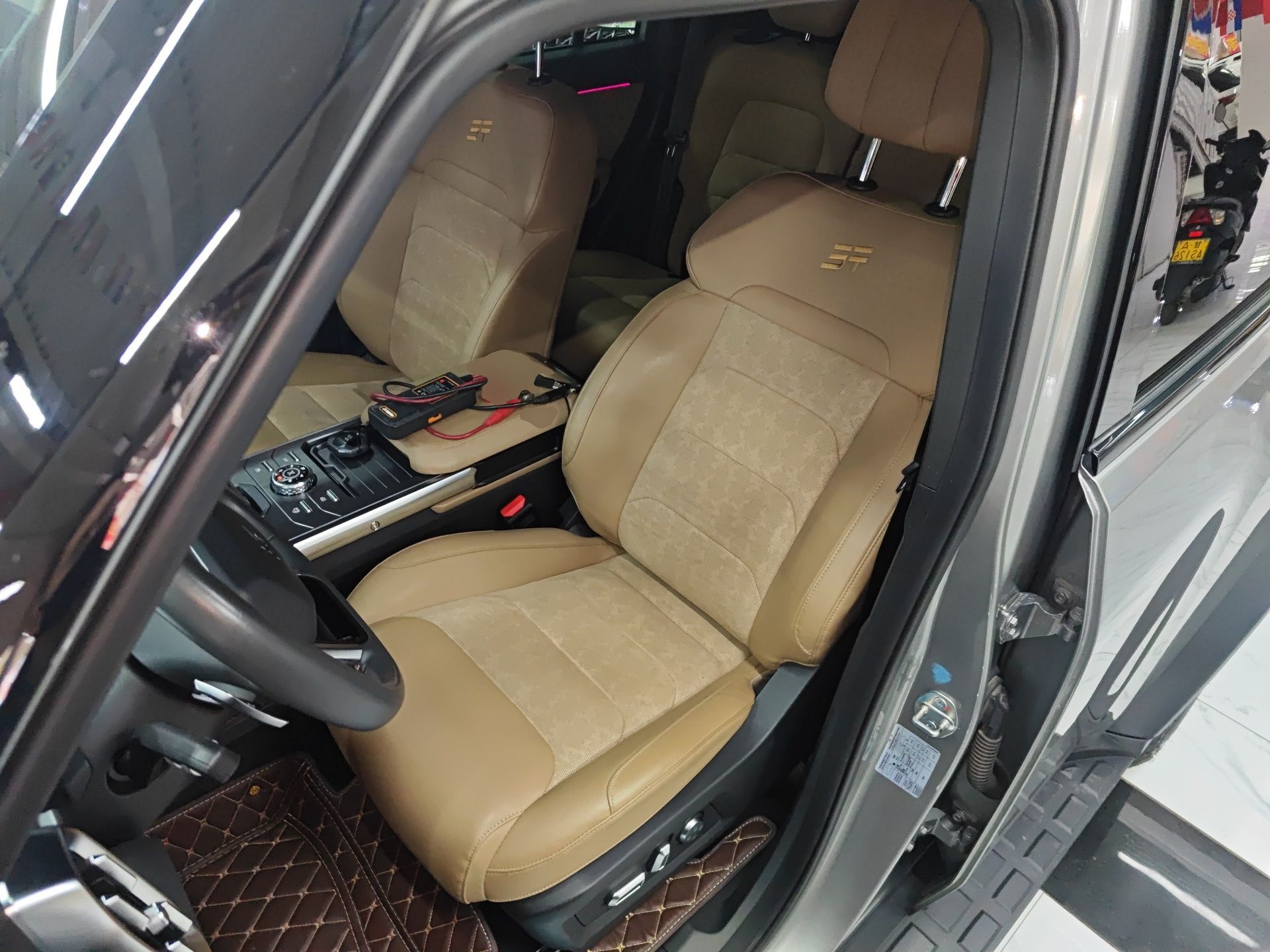 Interior delantero