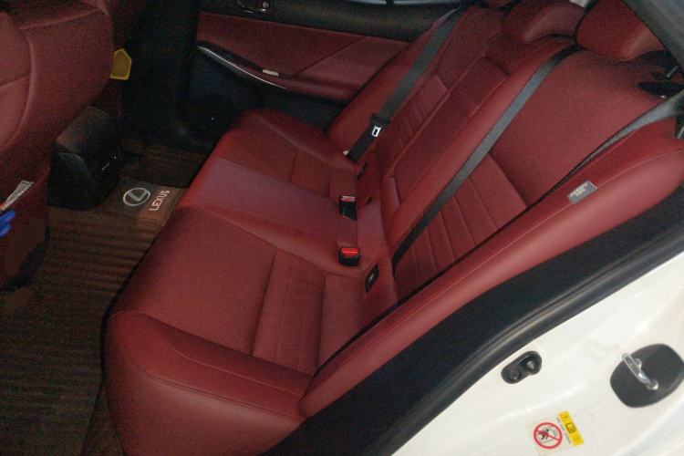 Used Lexus IS 2015 200t F SPORT
