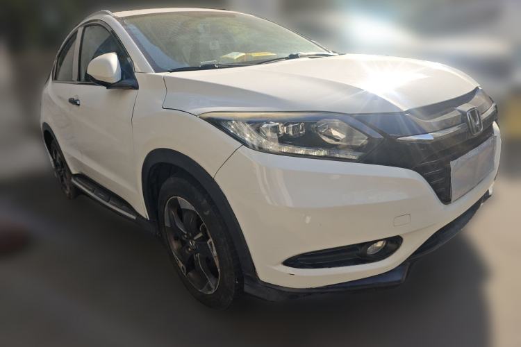 Used Honda Vezel 2015 1.8L CVT 2WD Luxury Model
