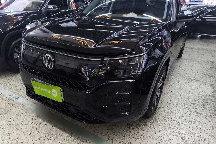 Used Volkswagen Teramont 2025 Tiguan Pro 450TSI 4Motion Crosswind Edition
