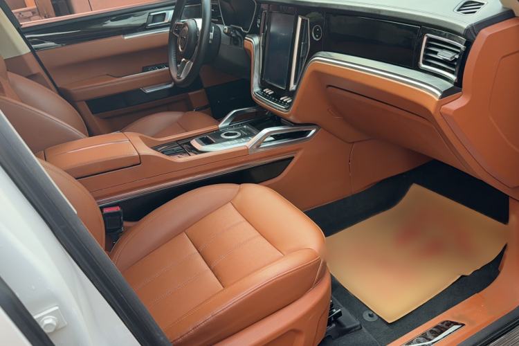 Used Zotye T700 2017 1.8T Dual-Clutch Prestige Model