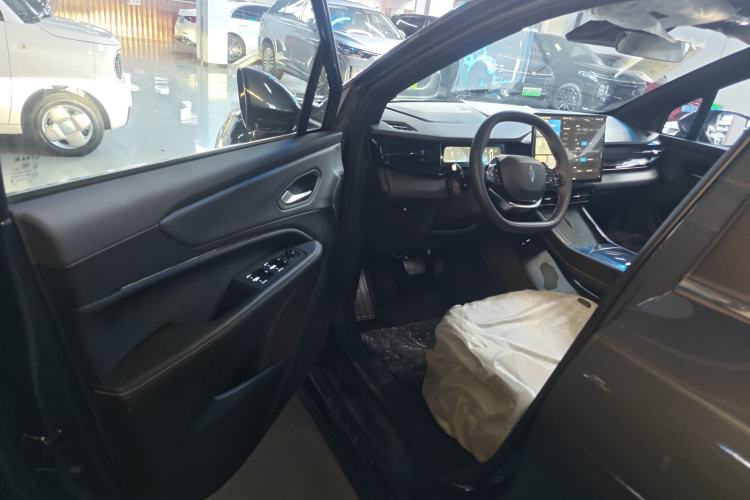 Used Livan 7 2023 450km Chiyue
