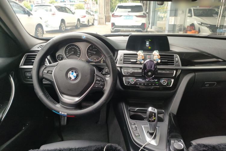 Used BMW 3 Series 2018 320Li Fashion Model
