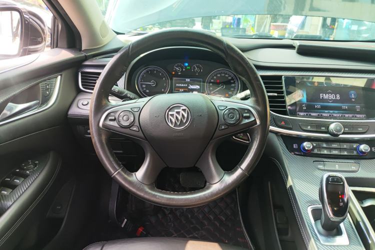 Used Buick LaCrosse 2018 20T Elite Edition Steering Wheel