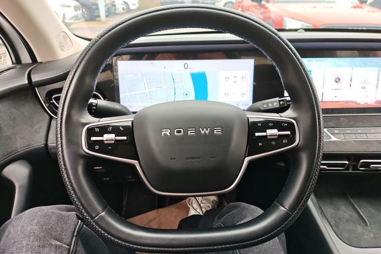 Used Roewe D7 2023 DMH 125km Excellence Edition
