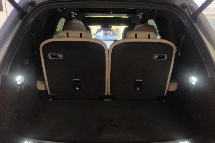 Used Li Auto L8 2025 Ultra Smart Refreshed Edition