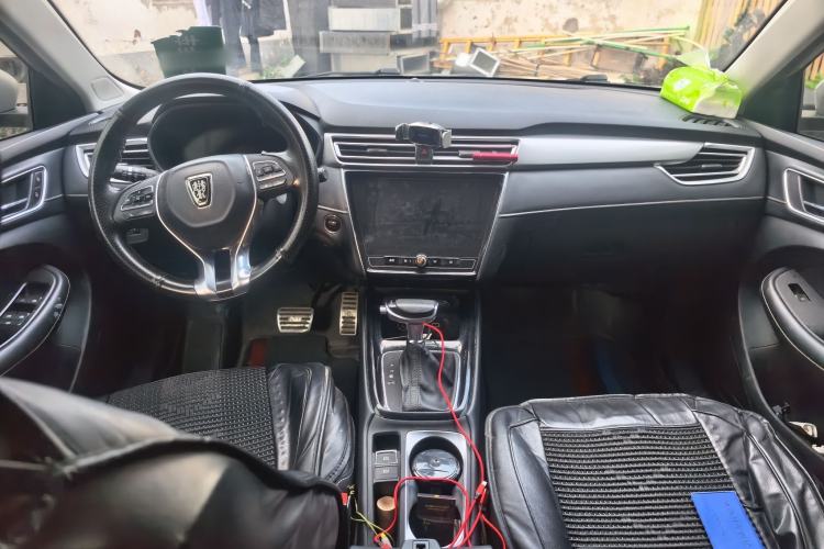 Used Roewe i5 2020 1.5L Automatic 4G Connect Luxury Flagship Edition