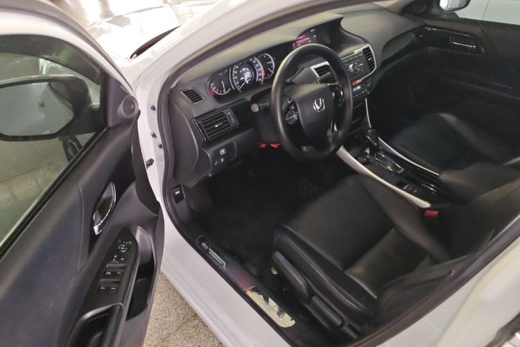 Used Honda Accord 2016 2.0L Elite Edition
