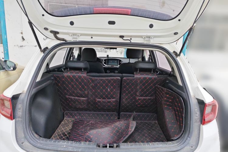 Used Kia kx1 Stonic 2021 1.4L CVT Sunroof Model Trunk