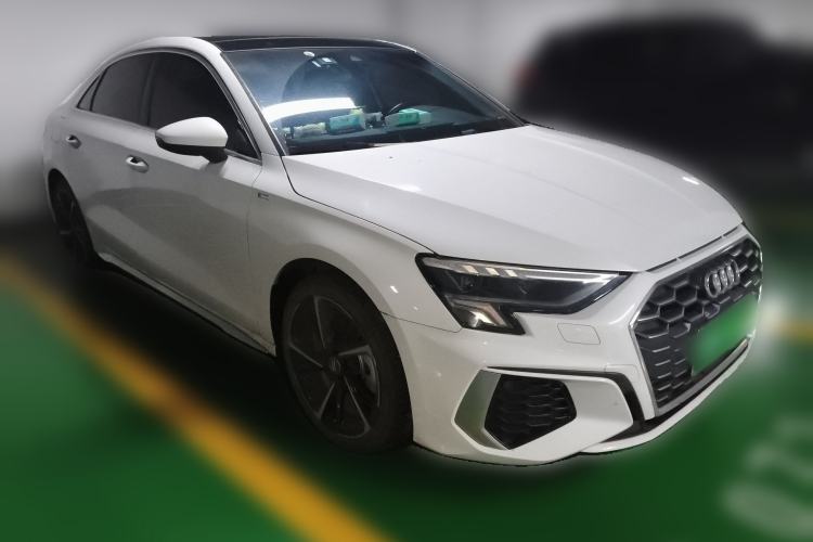 Used Audi A3 2021 A3L Limousine 35 TFSI Fashion Sport Model Front Right 45 Deg