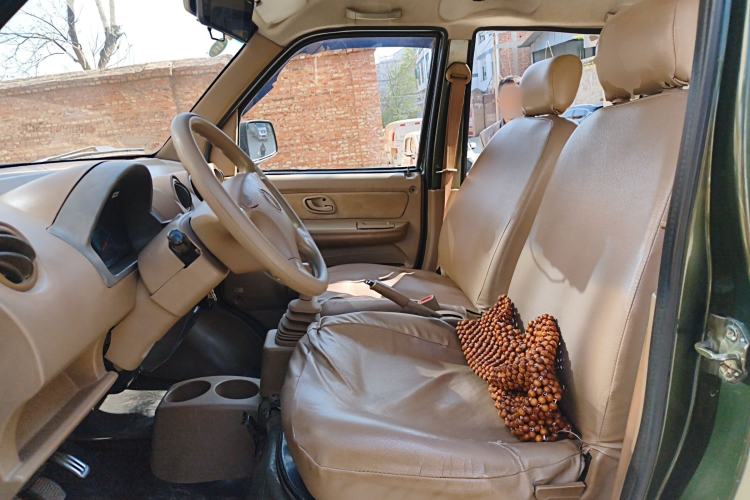 Used Dongfeng Xiaokang V27 2011 1.3L Base Version Extended Edition BG13-20 Left Front Seat